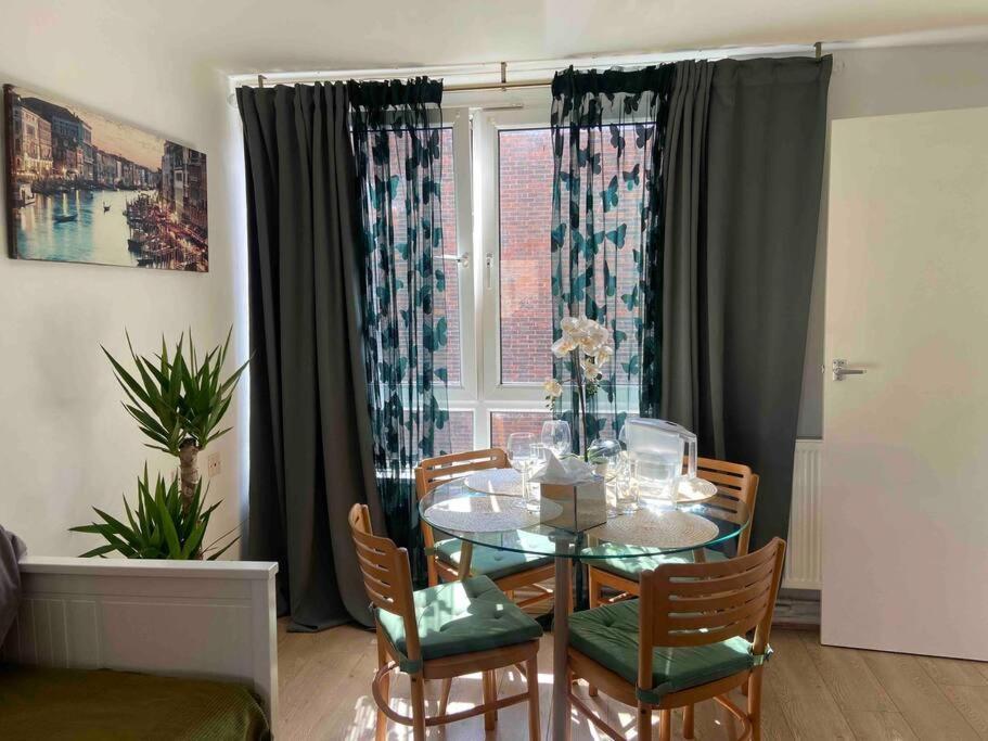 Apt 2/4People Archway/Holloway London Exterior photo
